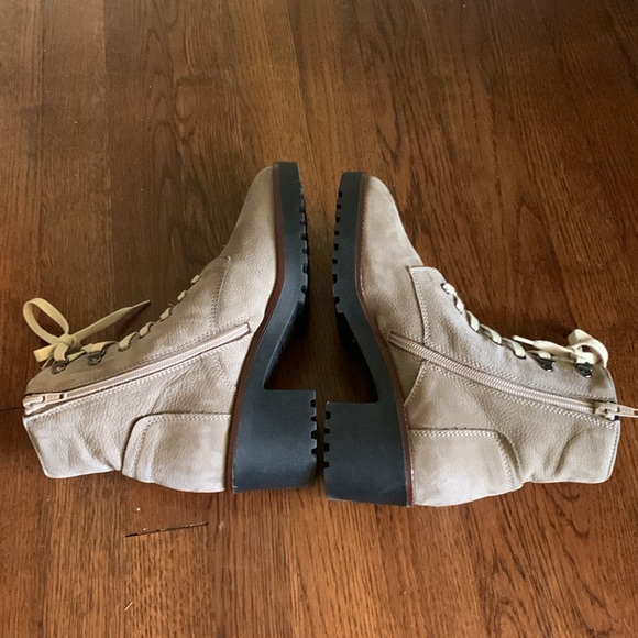 New Ron White Leather Vandra Ankle Boots - Picture 6 of 10